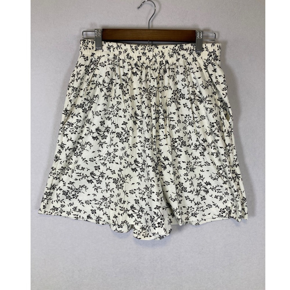 Vintage NWT Jaclyn Sport Women Large White Black‎ Floral Elastic Waist Shorts